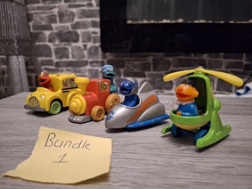 Sesame street diecast - street, cars