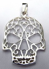  Sterling Silver  (925)  Embroidered  Style  Skull  Pendant   !!  New !!