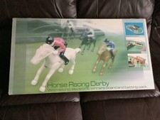 Peers Hardy Horse Racing Derby