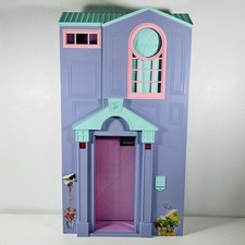 2002 Mattel Barbie Talking Townhouse Vintage Foldaway House
