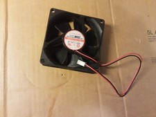 EC8025L12C  Evercool 80x80x25mm DC12V 0.08A Molex Powered.REF: CD_1