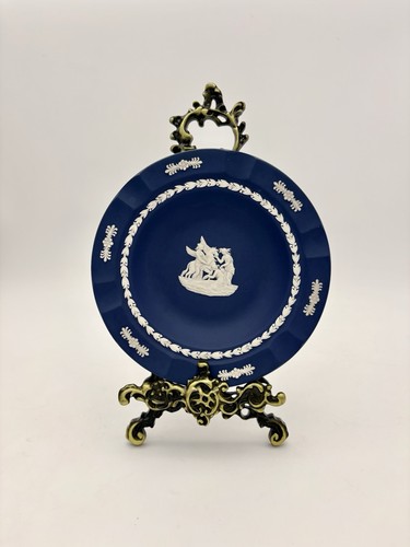 Vintage wedgwood portland blue - vintage,