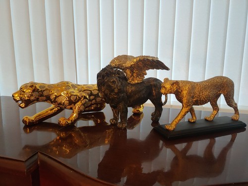 Animal ornaments job - animal,