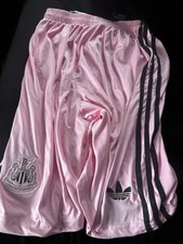 adidas Originals Newcastle United FC 2025/26 Goalkeeper Shorts pink - XXL