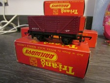 Vintage Tri-ang R112 BR Maroon Goods Truck with Drop Doors : Boxed