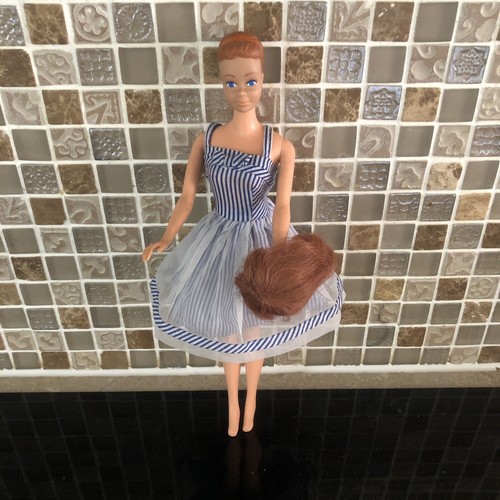 Vintage barbie moulded - barbie,