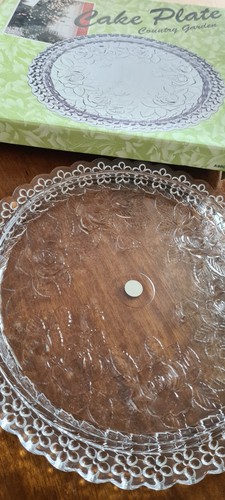 Large glass cake - plate,