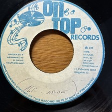 RONNIE DAVIS Living In The Ghetto Paradise ON TOP RECORDS JA Blank EX-