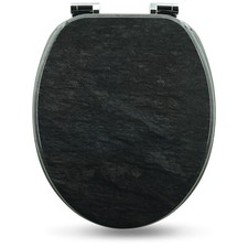 Toilet seat with automatic