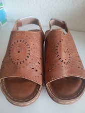 Pavers Women's Open-Toe Heel