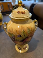 Anysley orchard urn