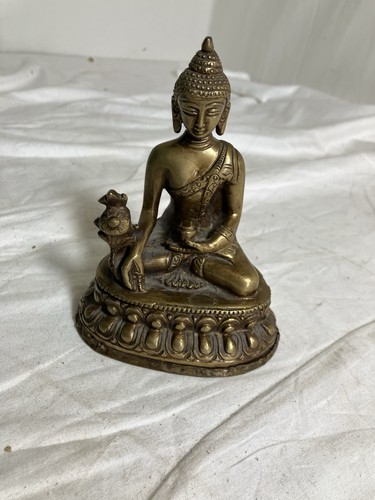 Cast bronze shakyamuni - bronze,,