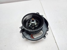 VOLKSWAGEN PASSAT B8 2015 HEATER BLOWER FAN MOTOR 3Q2819021A