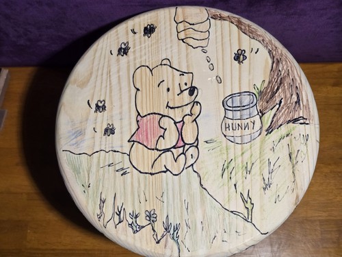 Hand painted winnie the - winnie,