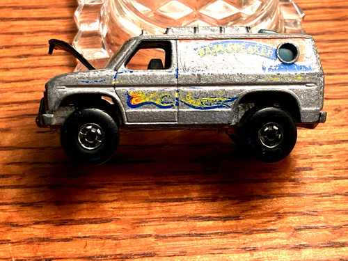 Vintage 1977 diecast - vintage, hot