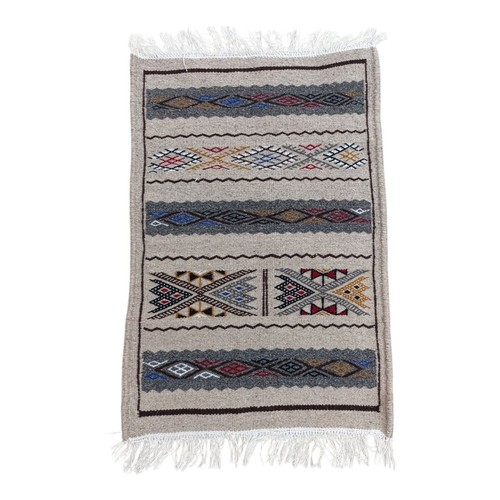 Saharan wool rug - saharan, algeria