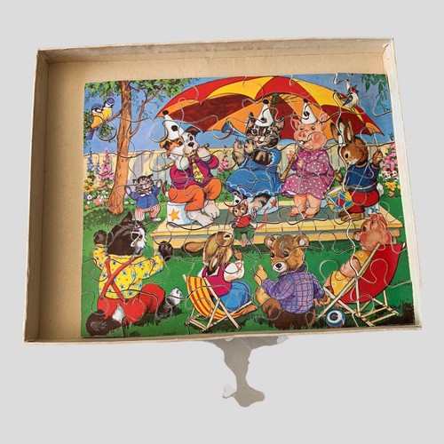 Vintage victory wooden jigsaw - victory,