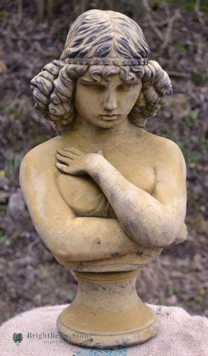 Minnie bust - minnie,