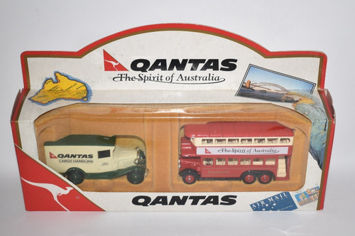Lledo qantas the spirit - lledo,