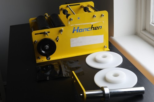 Round bottle labelling machine - round,