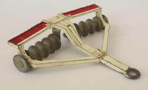 Dinky disc harrow white - disc,