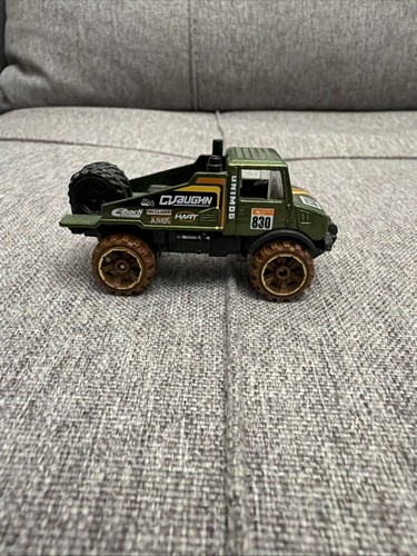 Hot wheels mercedes benz - hot,