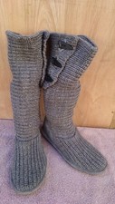 Bearpaw Women's Grey Tall Knit Boots Size US 9 UK 7 Good Used Condition