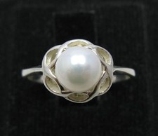 Stylish Sterling Silver Ring