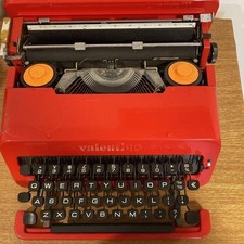 Olivetti Valentine Red Typewriter Spain Made – Vintage Retro Decor – As Is