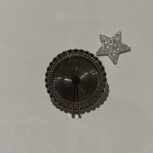 Merlin london eye pin badge - eye,