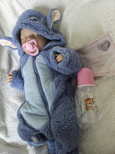 Realistic sleeping lifelike - realistic,
