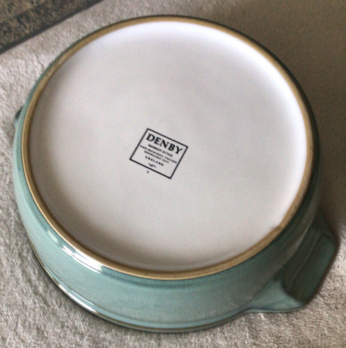 Denby lidded round casserole - denby,