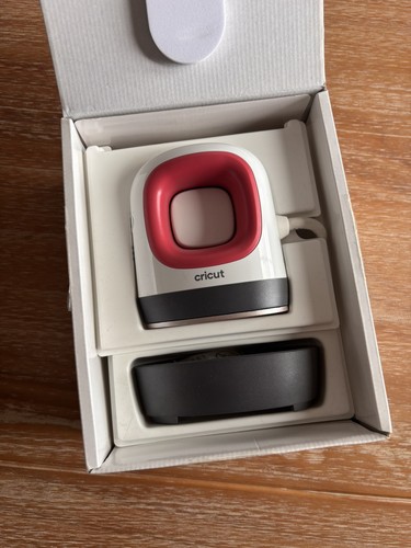 Cricut easypress mini compact - cricut,