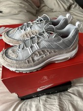 Nike Air Max 98 Supreme