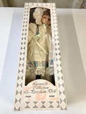 Leonardo Collection Porcelain Doll Ginny 16''