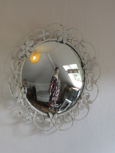 Vintage shabby chic white - chic,