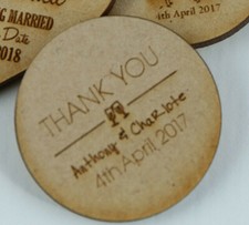 WEDDING WOODEN ROUND TAG BOMBONIERE THANKYOU FAVOURS GIFT LASER ENGRAVED