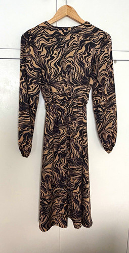 Apricot beige black - uk, 8