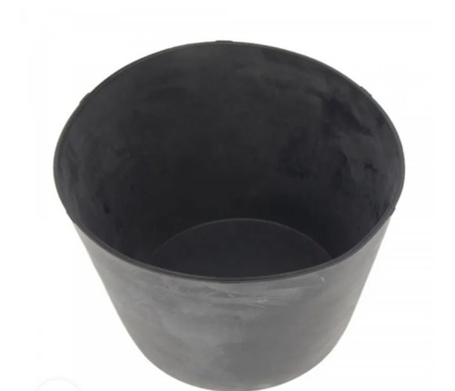 Flexible rubber mixing bowl - 6",