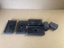 MG B MGB GT REAR LEAF SPRINGS 2 FRONT EYE BUSHES & SET OF 4 RUBBER MOUNTING PADS