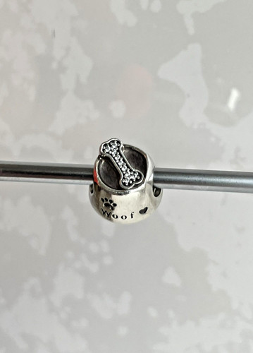 Pandora woof dog - woof,