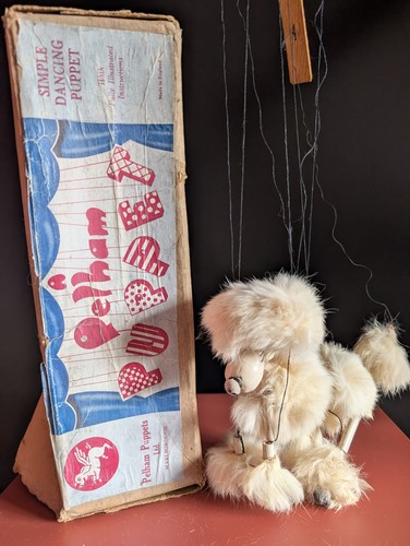Pelham puppet white - puppet,