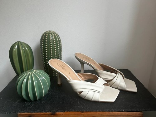 Beautiful cream leather - , mules