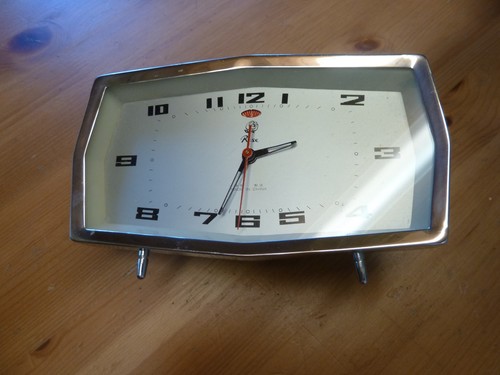 Vintage alarm clock chinese - vintage,