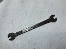 VINTAGE NUBO GERALD STAINS