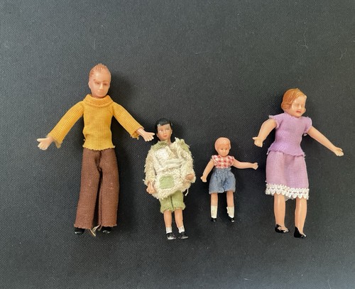 Vintage dolls house - dolls,
