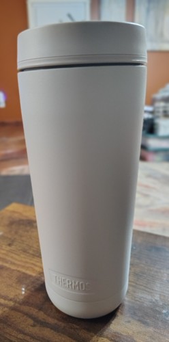 Thermos 18oz coffee travel mug - coffee,