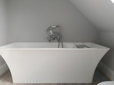 "Seattle" Freestanding Double