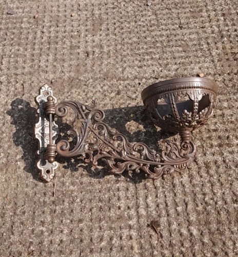 Victorian ornate veritas - veritas, iron