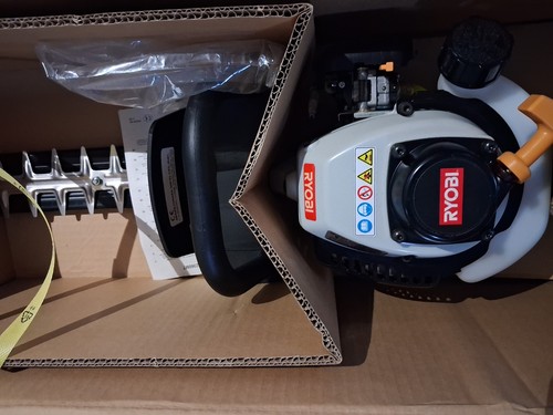 Ryobi hedge trimmer - ryobi, trimmer,petrol
